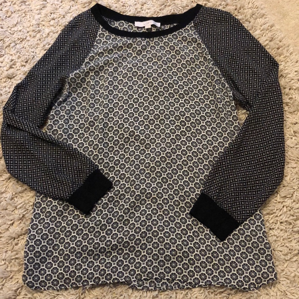 LOFT Black & White Design Long Sleeve Top